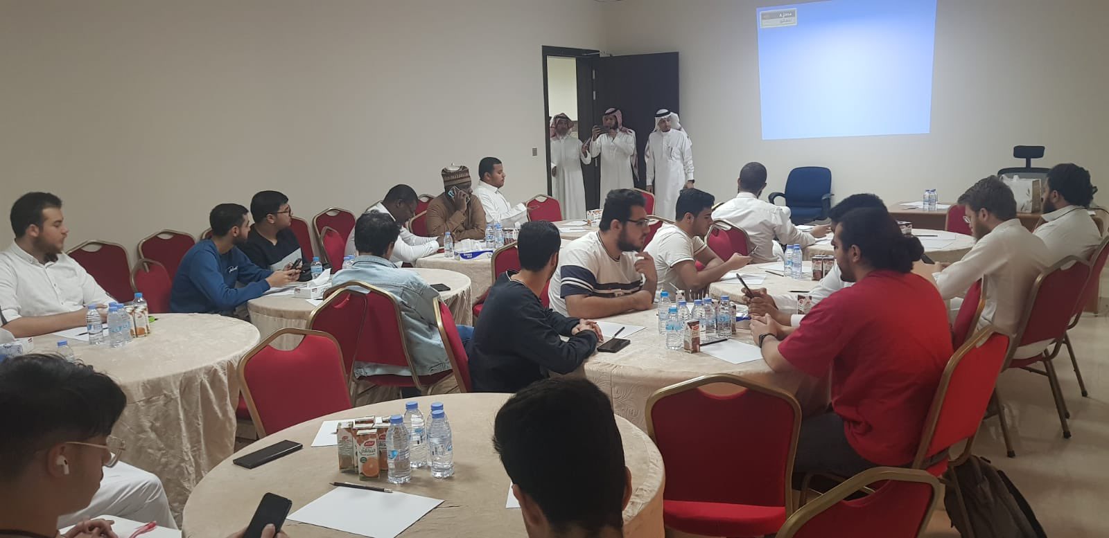 ورشة عمل عن يوم المهنة العالمي - 1