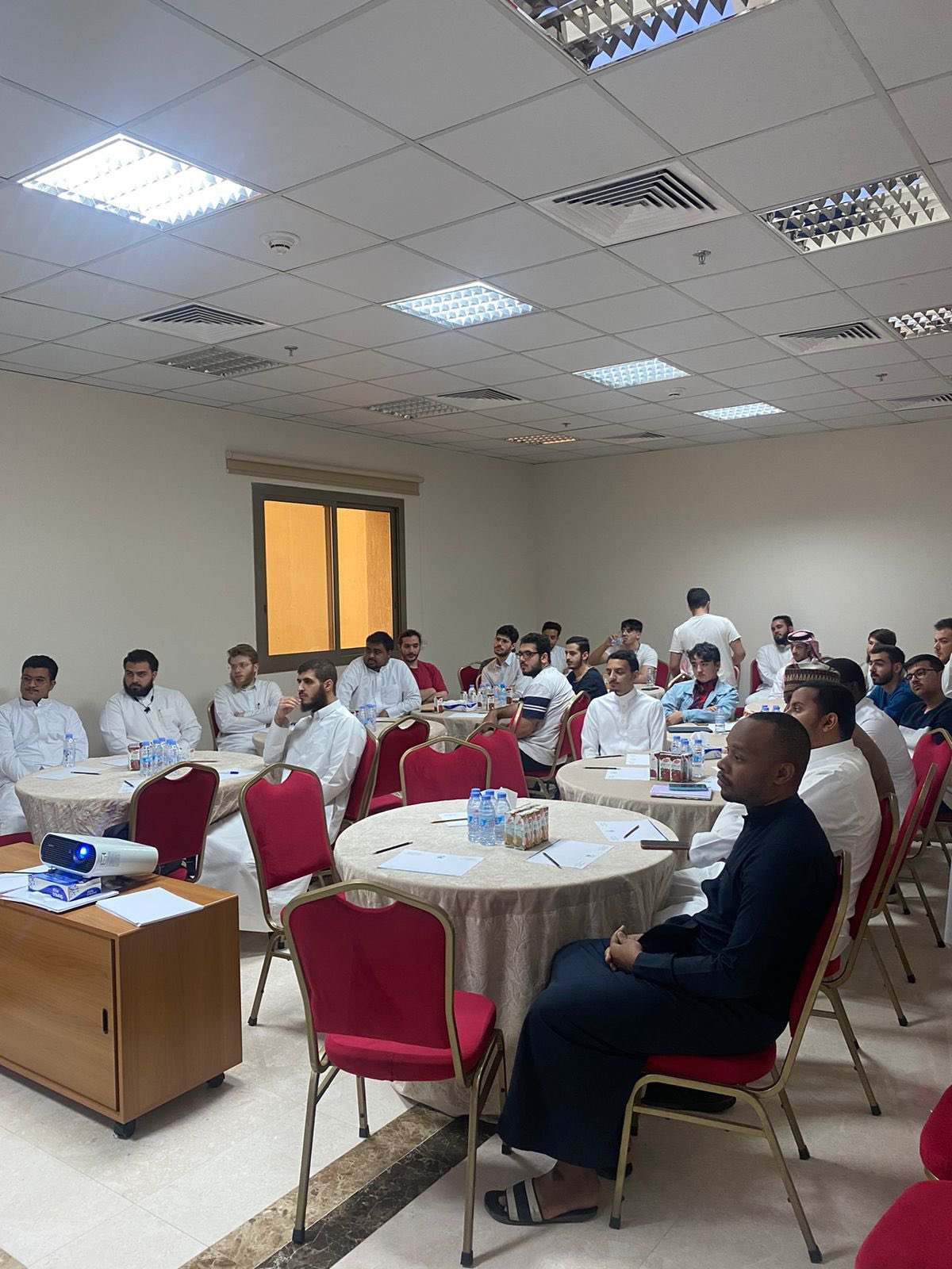 ورشة عمل عن يوم المهنة العالمي - 3