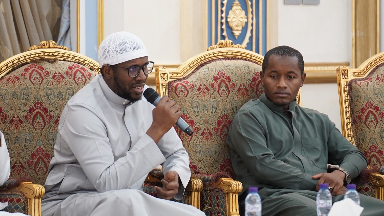 لقاء مع خريجي القسم المشاركين في المؤتمر الدولي لجهود المملكة العربية السعودية في مواجهة الانحرافات الفكرية. - 2