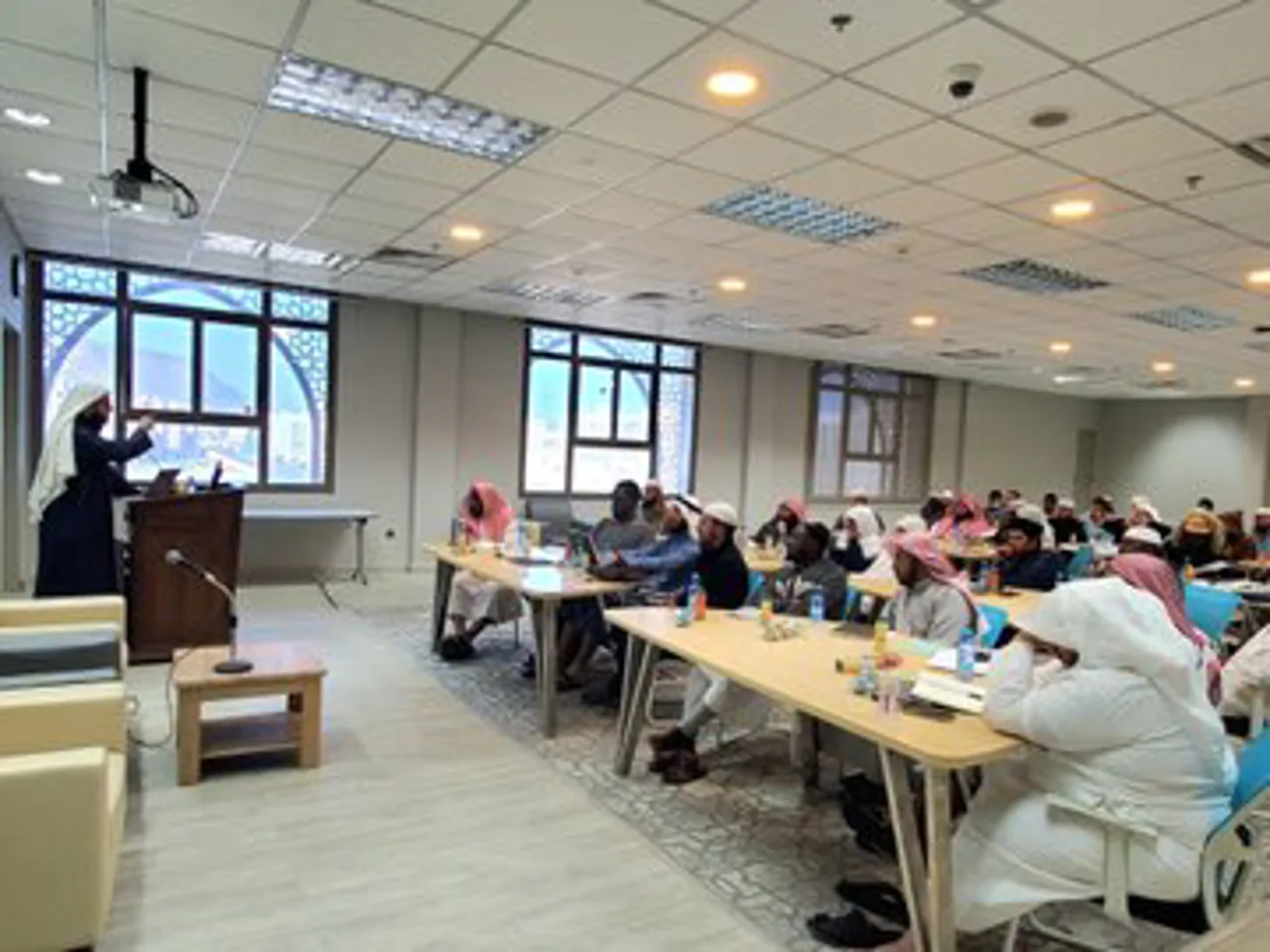 أقامت كلية الشريعة دورة تدريبية حول كيفية إعداد الخطة البحثية - 3