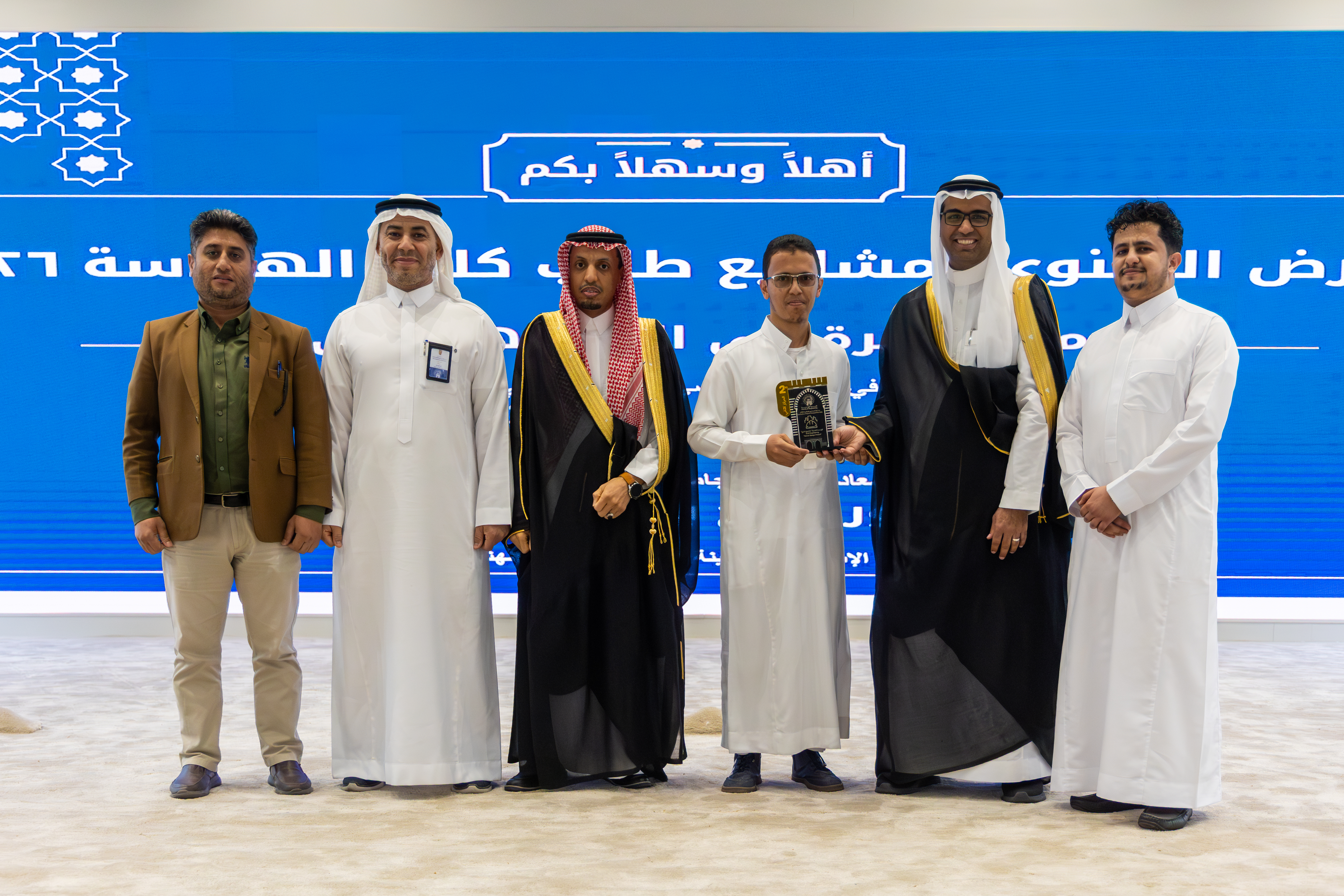 تحت رعاية رئيس الجامعة الإسلامية.. كلية الهندسة تنظّم المعرض السنوي الثاني للمشاريع الابتكارية لطلابها - 49